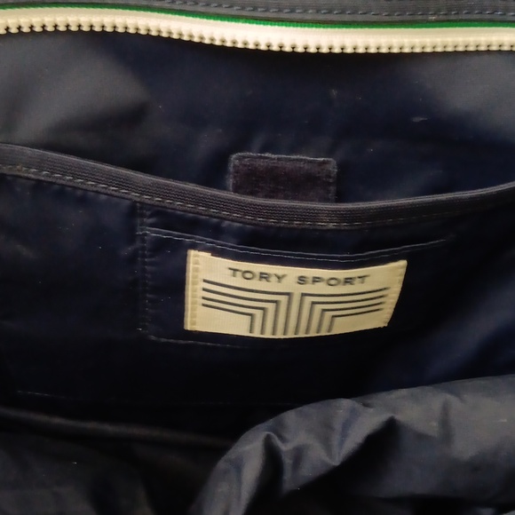 TORY SPORT..CONVERTIBLE PERFORATED T-TENNIS TOTE.. - Picture 9 of 11